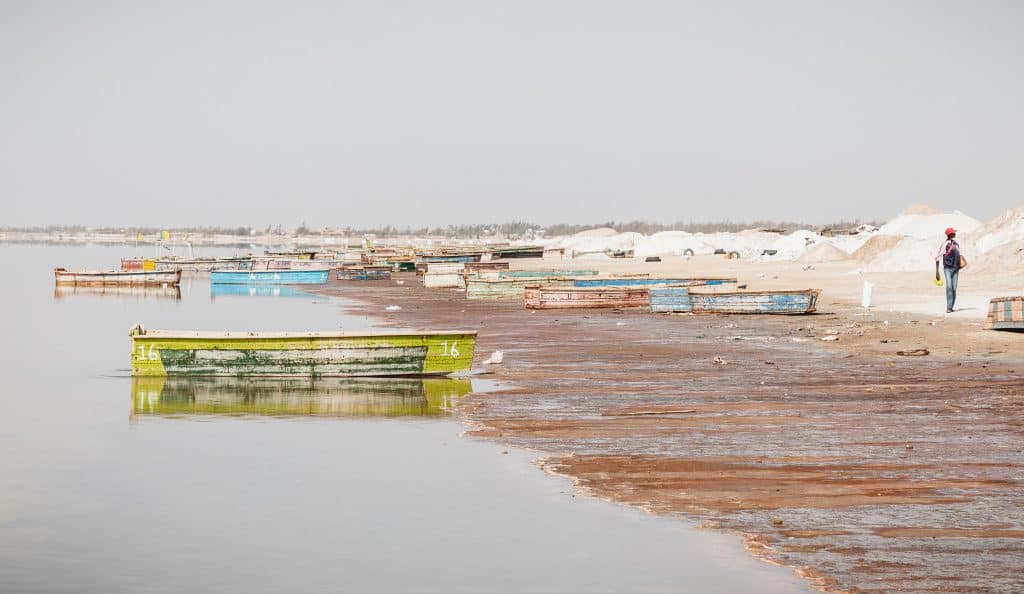 zoutwinning in Lac rose of lac Retba