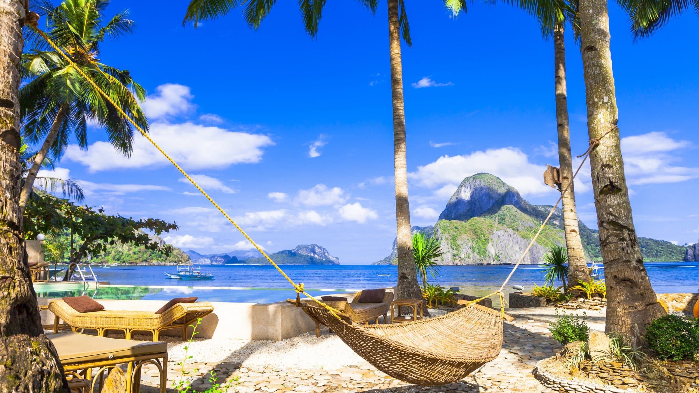 Philippines weather in April ☀️ What are the high and low temperatures? 🌡️