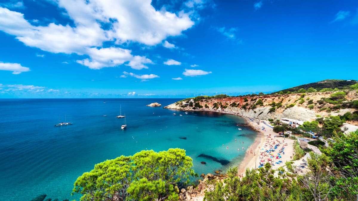 Ibiza weer klimaat • Watertemperatuur • reistijd