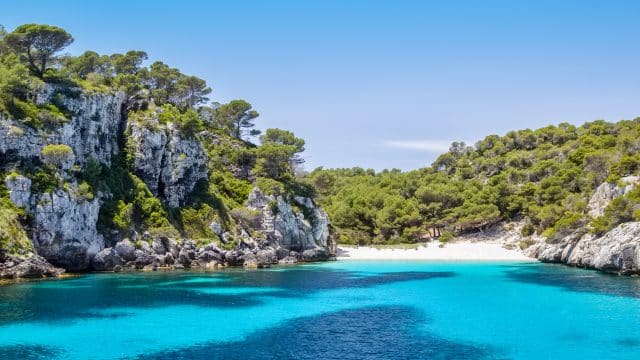 Het klimaat van Menorca en de beste reistijd