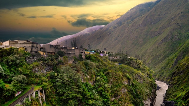 O clima de Baños de Agua Santa