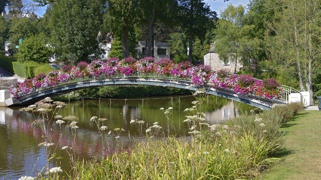 Weer in  Bagnoles-de-l’Orne in maart