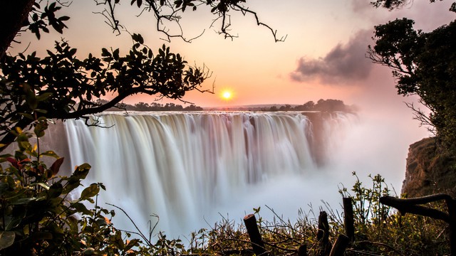 Weer in  Victoria Falls in augustus