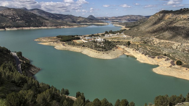 Weer in  Iznájar in augustus