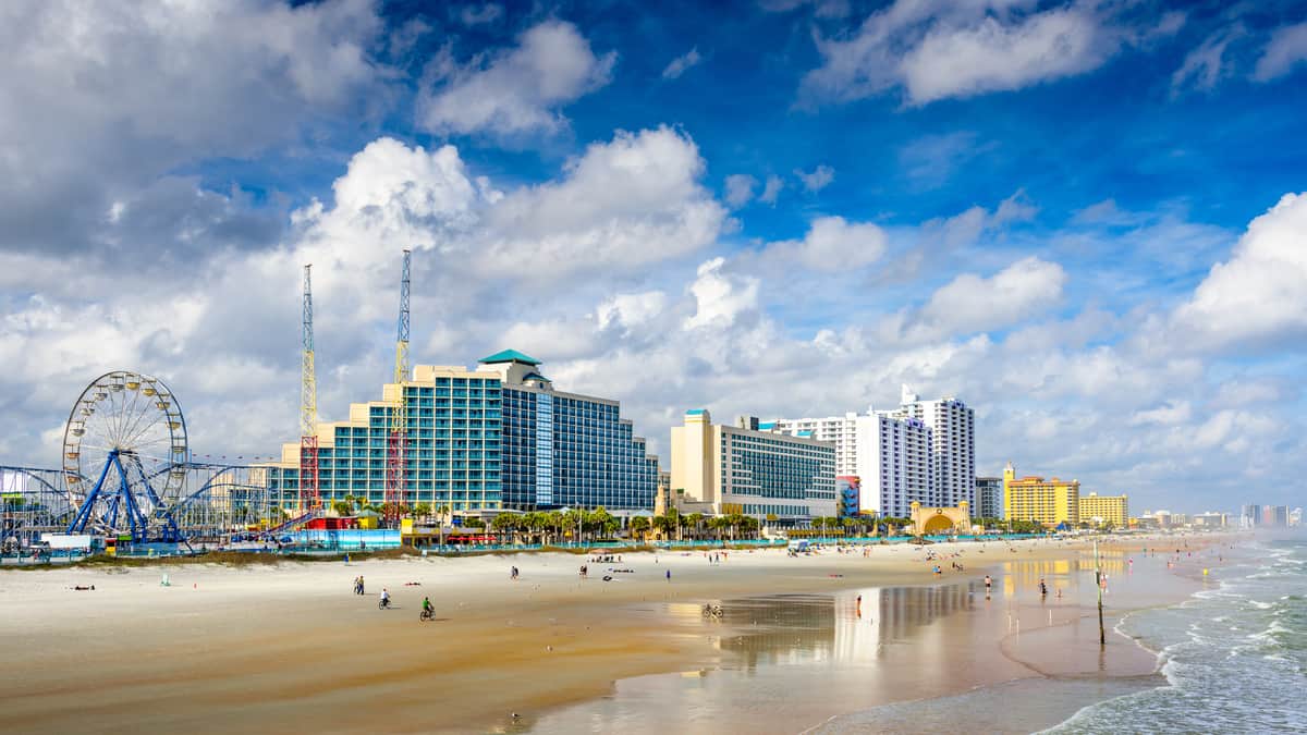 Daytona Beach klimat ☀️ temperatura wody 💧 najlepszy czas podróży