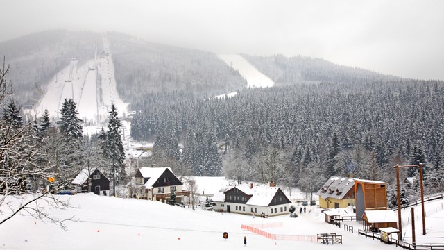 Beste reistijd, weer en klimaat Harrachov Beste reistijd, weer en klimaat Harrachov