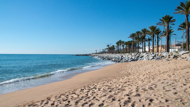 Weer in  Costa del Maresme in februari