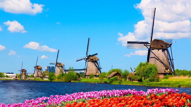 Weer in  Kinderdijk in april