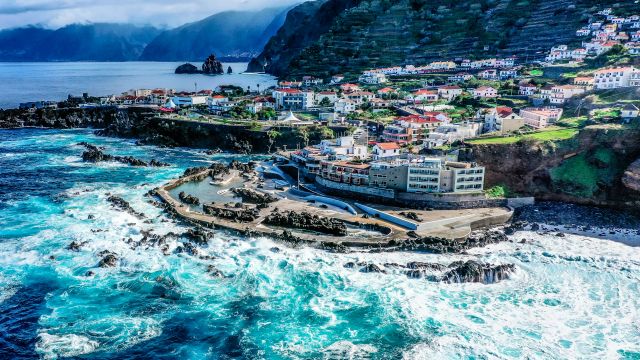 Weer in  Porto Moniz in oktober