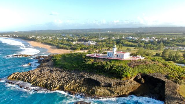 Het klimaat van Arecibo en de beste reistijd