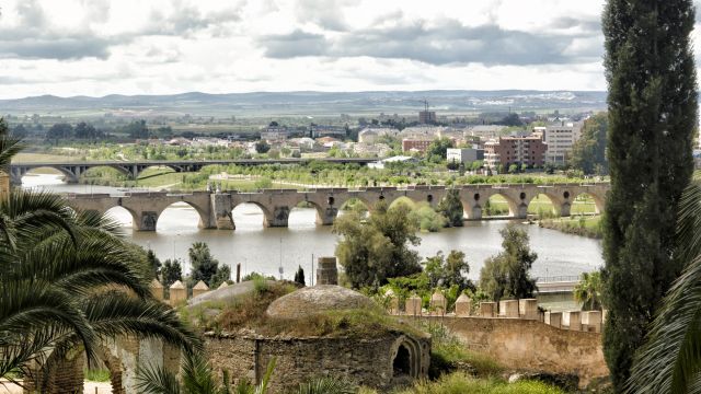 Het klimaat van Badajoz en de beste reistijd