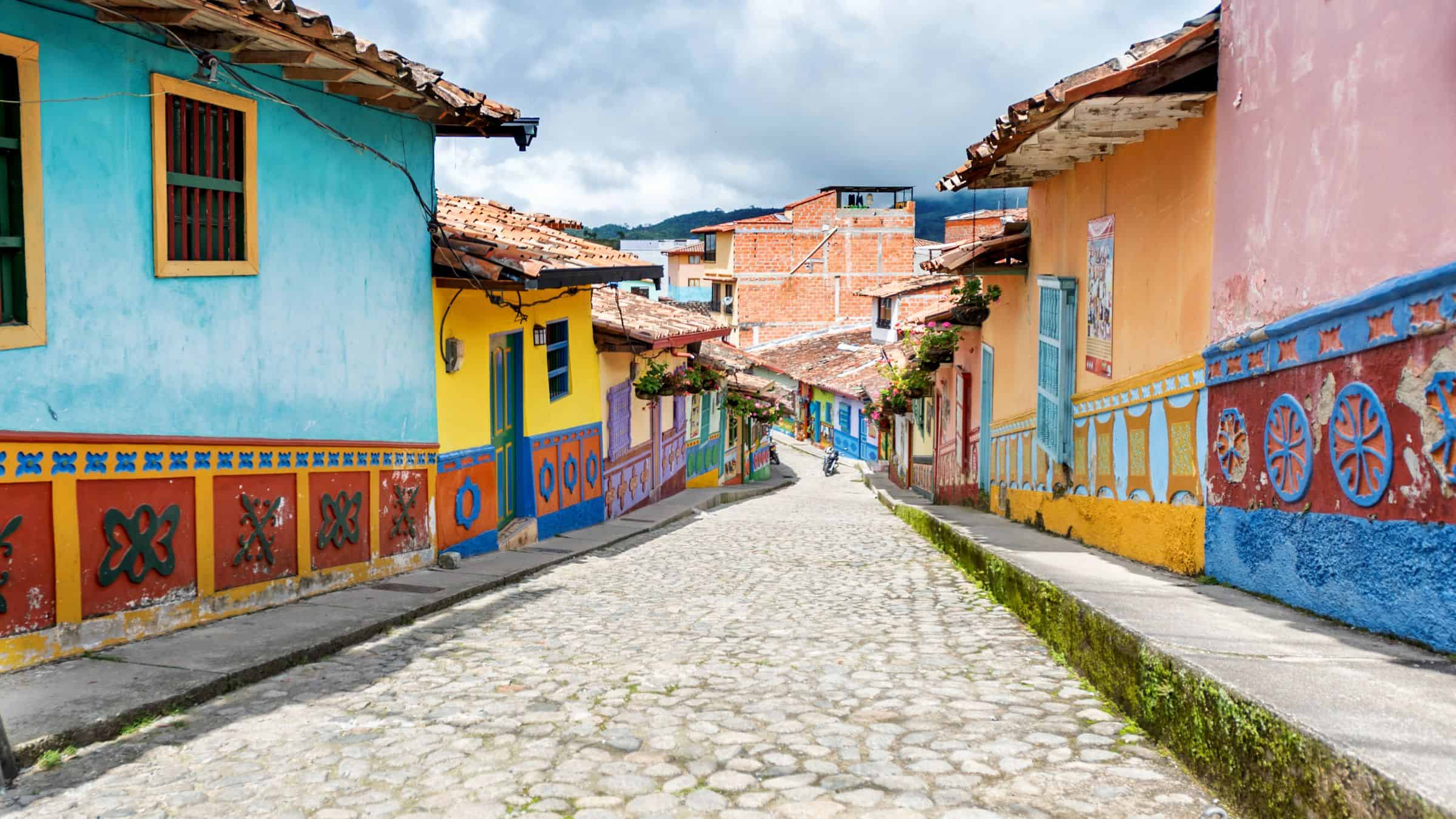 The weather in February in Medellín