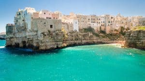 Puglia temperaturen, klimaat en het weer per maand