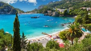 Corfu temperaturen, klimaat en het weer per maand