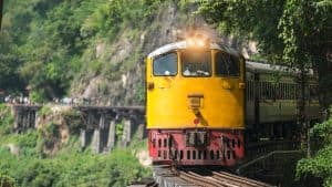Kanchanaburi temperaturen, klimaat en het weer per maand