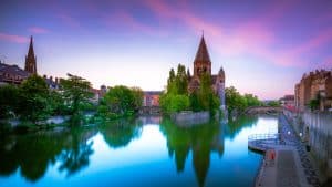 Metz temperaturen, klimaat en het weer per maand