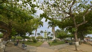 Puerto Maldonado temperaturen, klimaat en het weer per maand
