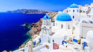 Santorini temperaturen, klimaat en het weer per maand