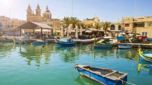 Valletta temperaturen, klimaat en het weer per maand