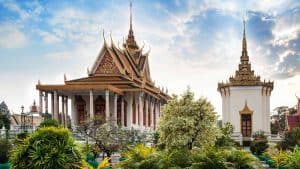 Weer juli in Phnom Penh 2025: temperatuur, zon en neerslag