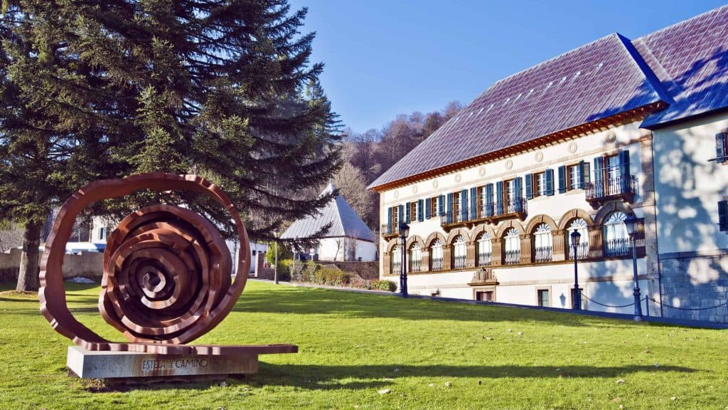 Weer in Roncesvalles in oktober 2025: temperatuur, zon en neerslag