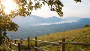 Le Bourget-du-Lac temperaturen, klimaat en het weer per maand