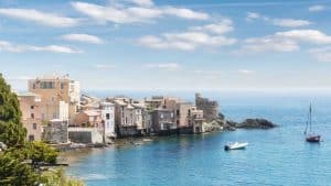Bastia temperaturen, klimaat en het weer per maand