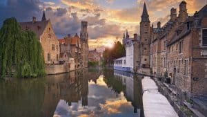 West-Vlaanderen temperaturen, klimaat en het weer per maand