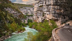 Castellane temperaturen, klimaat en het weer per maand