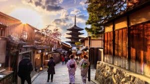 Weer en temperatuur in Kyōto in maart 2026