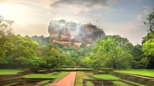 Sigiriya temperaturen, klimaat en het weer per maand