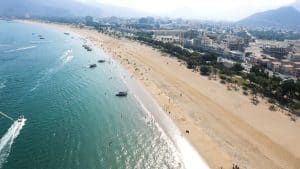 Fujairah (stad) temperaturen, klimaat en het weer per maand