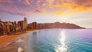Costa Blanca temperaturen, klimaat en het weer per maand
