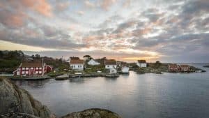 Lillesand temperaturen, klimaat en het weer per maand