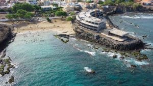 Praia temperaturen, klimaat en het weer per maand