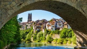 Weer en temperatuur in Fribourg in maart 2026