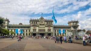 Guatemala-Stad temperaturen, klimaat en het weer per maand