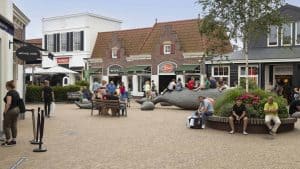Lelystad temperaturen, klimaat en het weer per maand