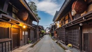 Takayama temperaturen, klimaat en het weer per maand