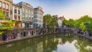 Utrecht temperaturen, klimaat en het weer per maand