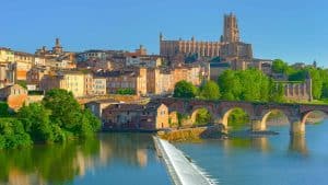 Weer en temperatuur in Albi in maart 2026